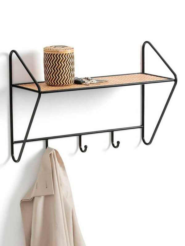 Elegant and versatile coat rack